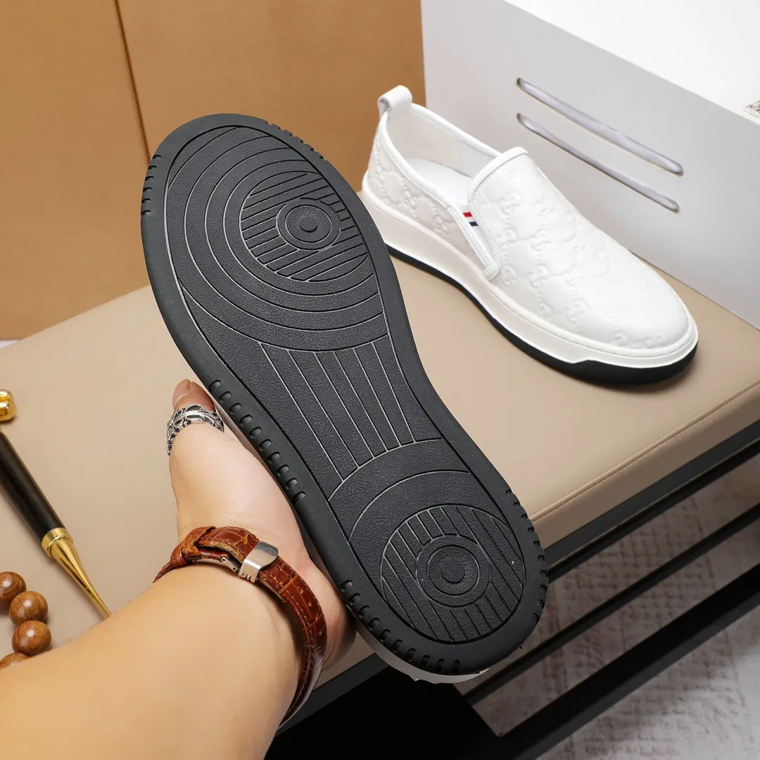 Men's shoes💰440 GUCCI🔍🔍2023 latest model On sale at the same time at the counter, original calfskin imported from Italy, genuine leather lining, (high-end, luxury, and class) exquisite workmanship, soles: original soles specially provided by the original factory, ⚠Exclusive double-layer movable molded soles are super comfortable⚠, real photos🎬The real ones are better🔍🔍"High quality·Follow the order" code number 38-44